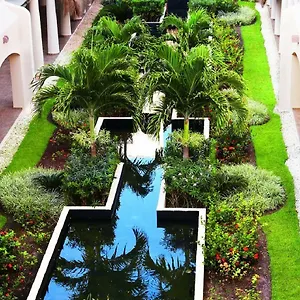 Отель Excellence Riviera Cancun (adults Only), Пуэрто-Морелос